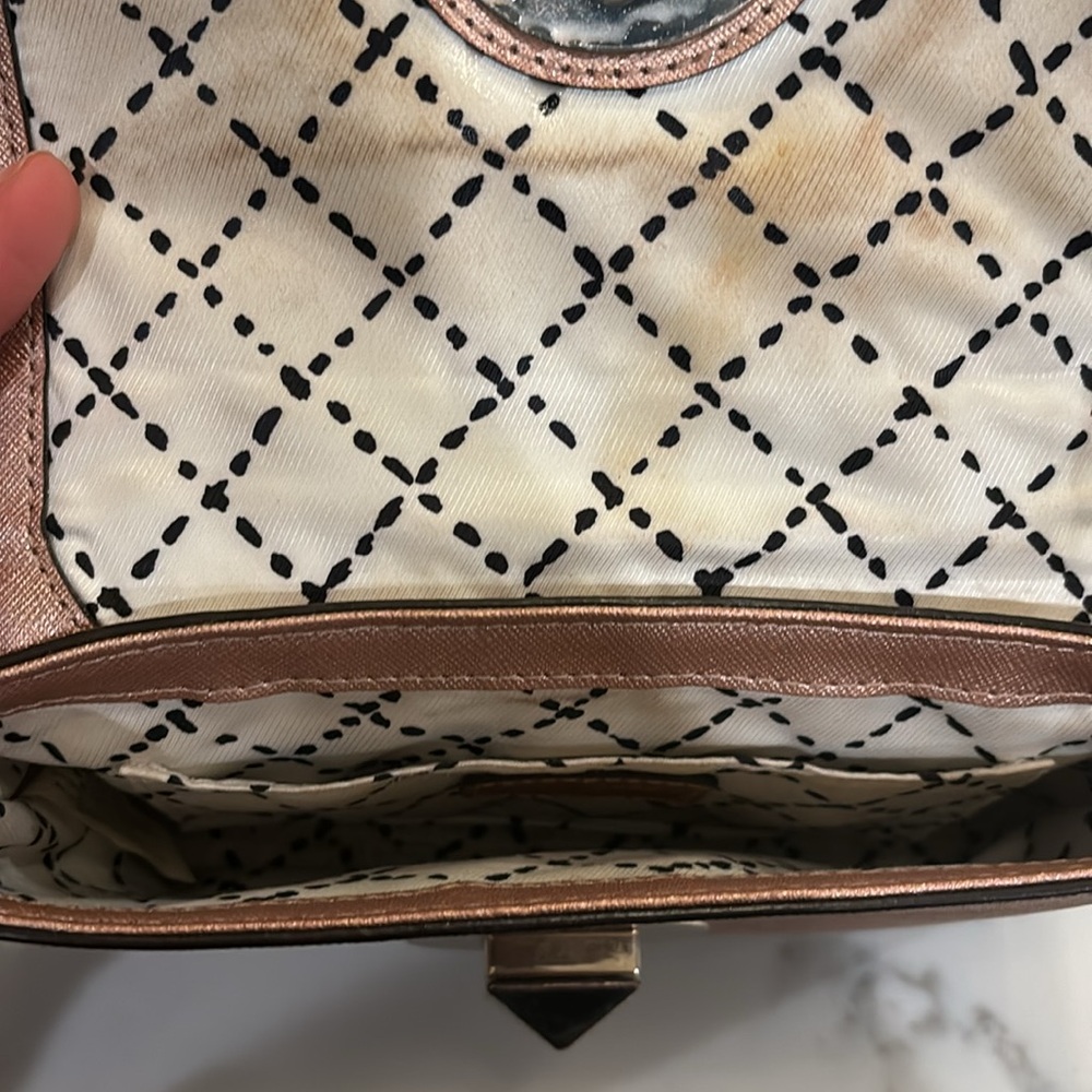 Kate Spade Crossbody - Picture 4 of 6